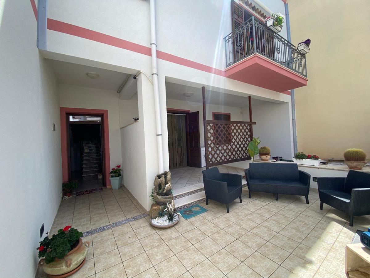 B&B Le Onde Del Mare San Vito Lo Capo Luaran gambar