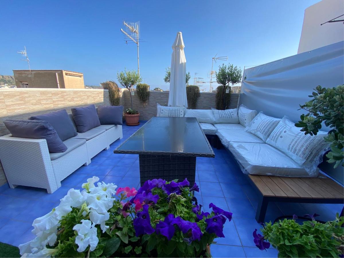 B&B Le Onde Del Mare San Vito Lo Capo Luaran gambar